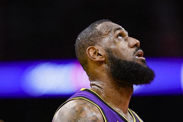 12分！布朗尼打出夏联最佳一战 助湖人获首胜